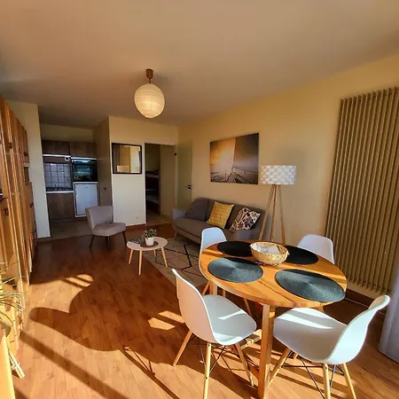 Proche Avec Parking Privatif Et Balcon - Fr-1-92-615 * Les Sables-dʼOlonne