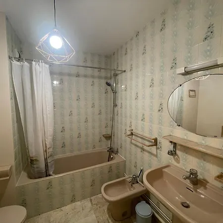 Proche Avec Parking Privatif Et Balcon - Fr-1-92-615 Apartmán